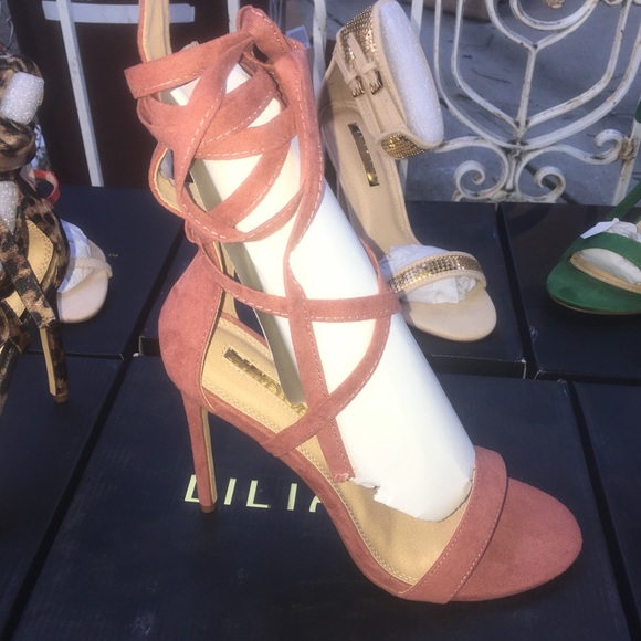 Pink Panther Woman’s High Heel Shoe - Picture 3 of 5